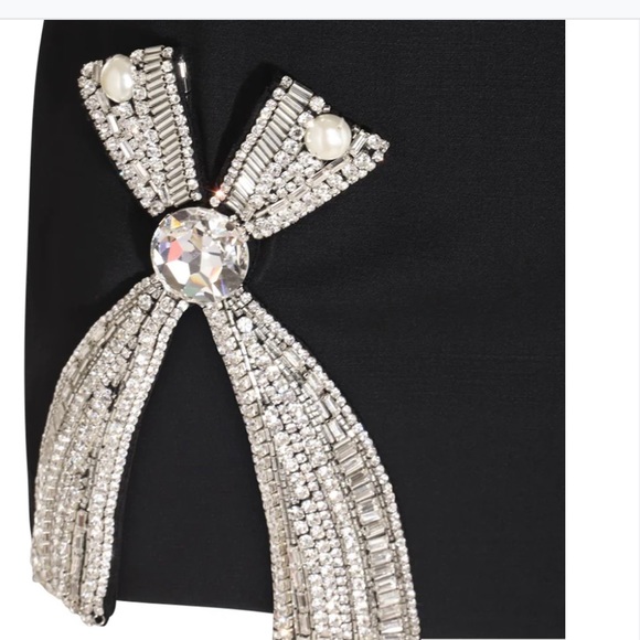 AREA NYC Black Deco Bow Slit Miniskirt - NWT- size 6 - Picture 10 of 17